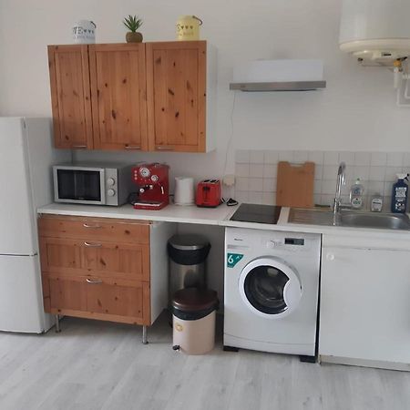 Appartement Calme Et Lumineux - Parking Privatif - Metro A 5Mn Mons-en-Baroeul Exterior photo