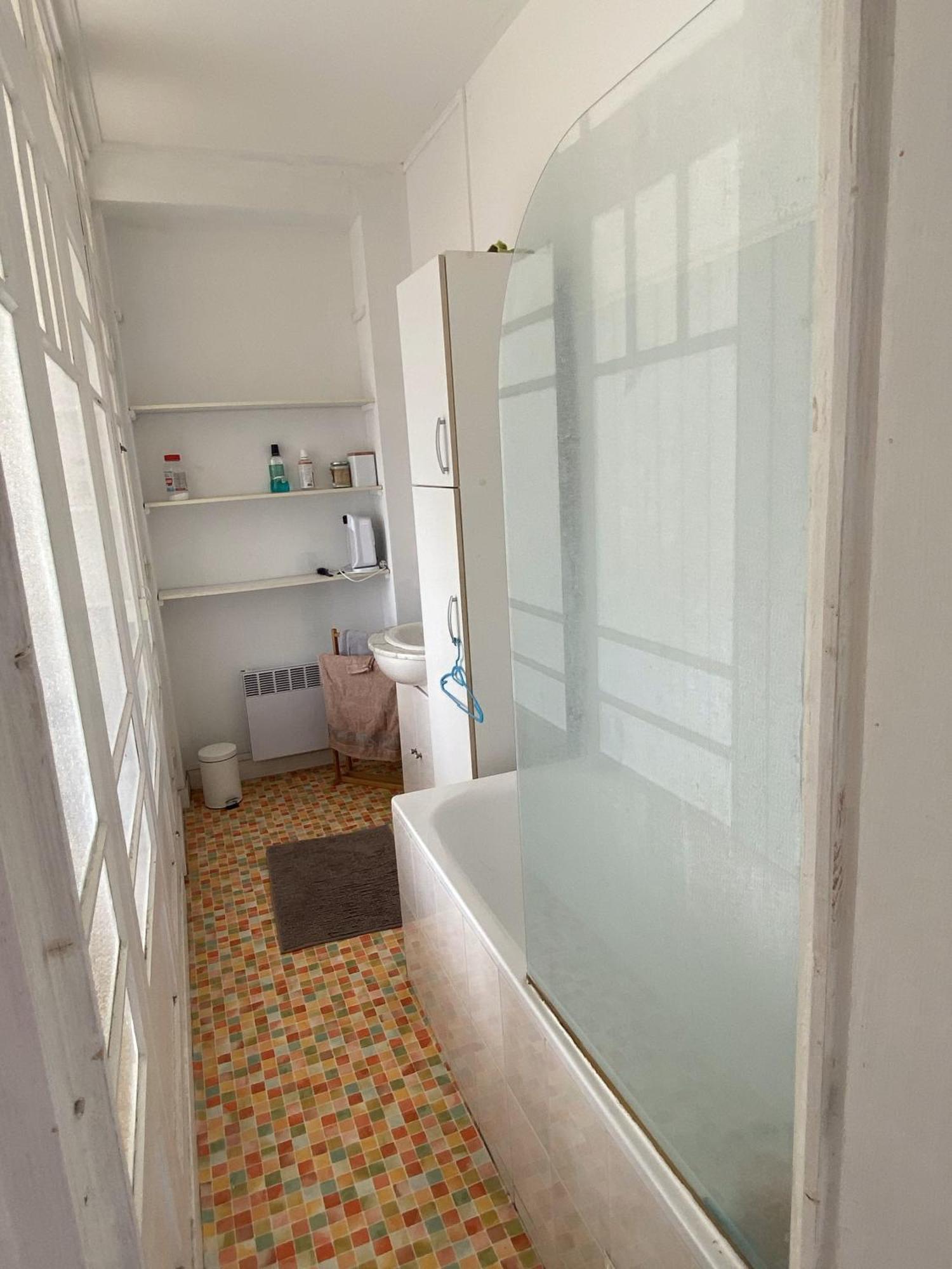 Appartement Calme Et Lumineux - Parking Privatif - Metro A 5Mn Mons-en-Baroeul Exterior photo