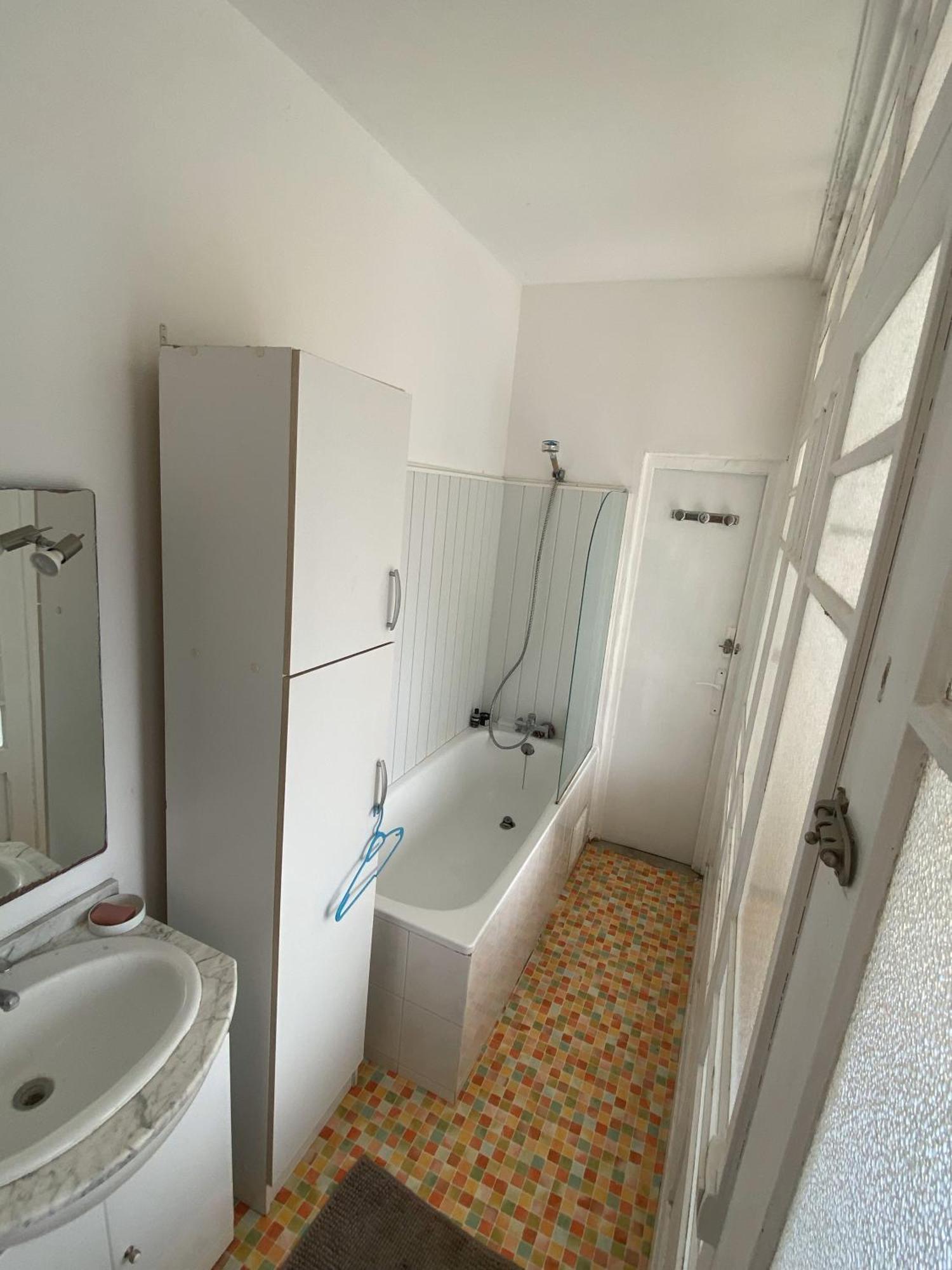 Appartement Calme Et Lumineux - Parking Privatif - Metro A 5Mn Mons-en-Baroeul Exterior photo